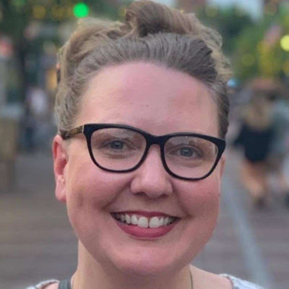 Meet your Posher, Ashley
